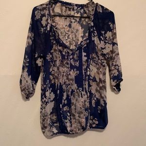 Beautiful Express blouse
